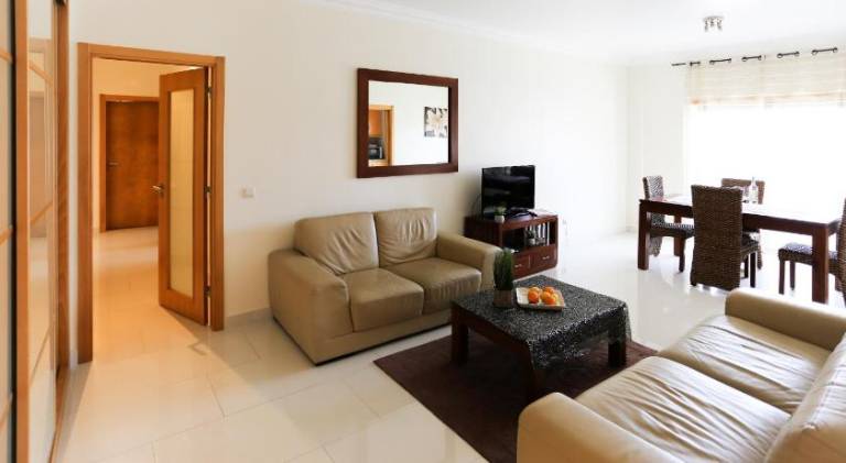 Rental apartment with jacuzzi, pool & terrace — photo 2