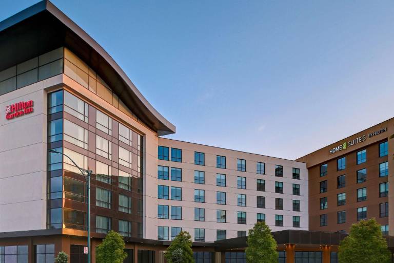 Hilton Garden Inn Anaheim Resort in Orange, CA