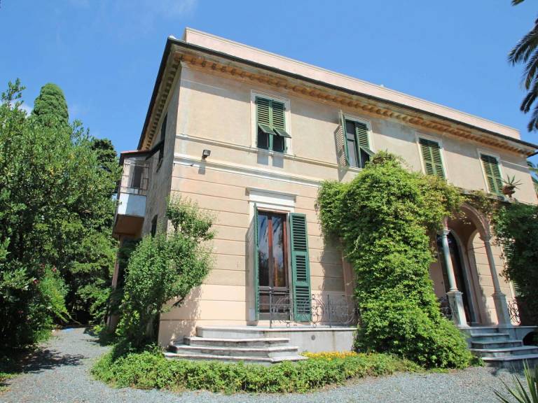 Villa Albisola Marina