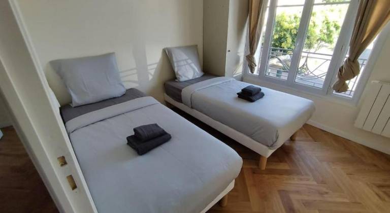 Rental apartment with 2 rooms for 5 persons — photo 2