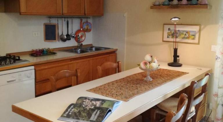 House with 2 rooms for 5 persons — photo 2