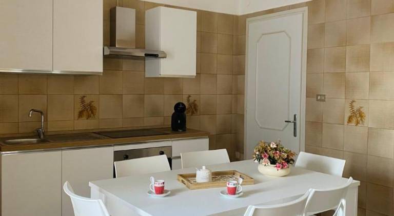 House with 2 rooms for 6 persons — photo 3