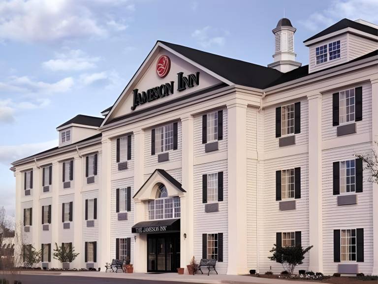 Quality Inn Newnan - Atlanta South in Newnan, GA