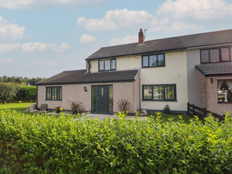House  Bootle