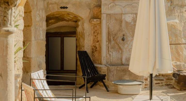 Potamia Cave Suites — photo 5