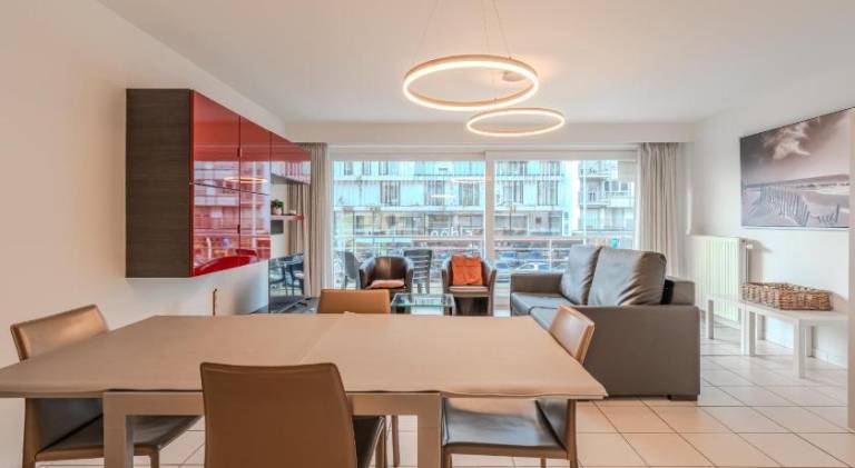 Rental apartment with 2 rooms for 7 persons in Nieuwpoort