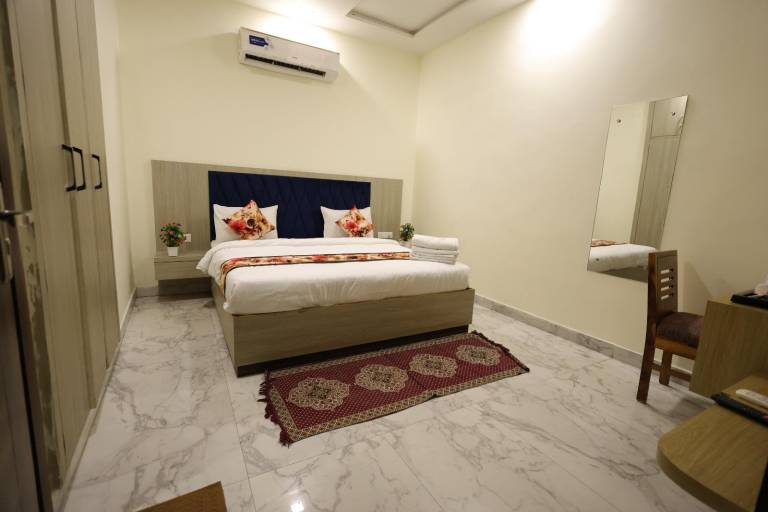 Hotel Taj Elevate — photo 2