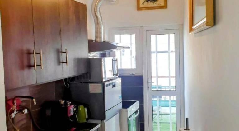 Holiday apartment with terrace | Close to Temple of Hephaestus | Perfect for remote work — photo 3