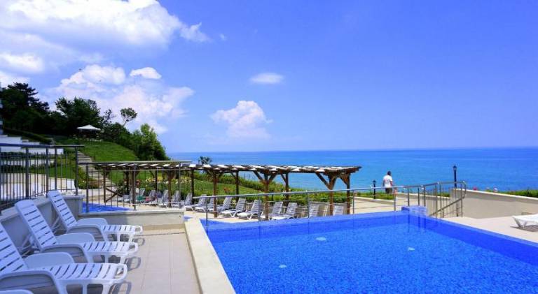 Byala Cliff Sea View Penthouse — photo 3
