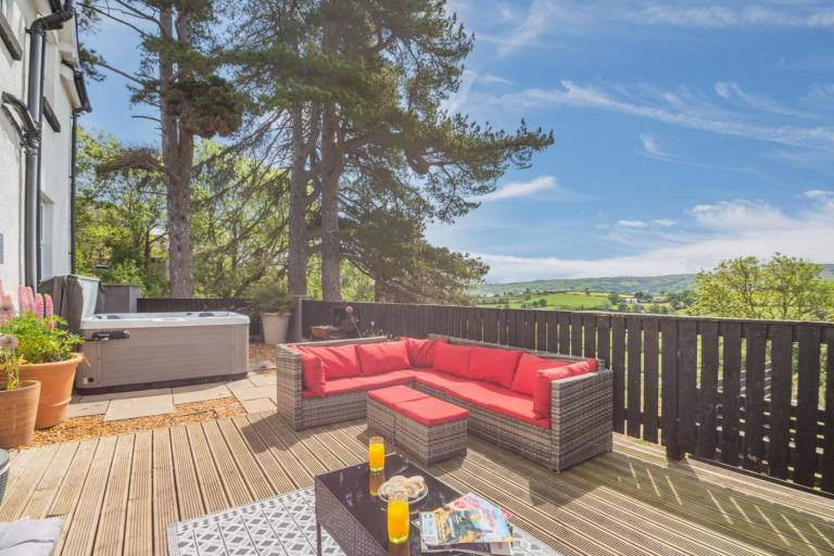 Fully equipped cottage with jacuzzi & garden | Dogs allowed in Conwy