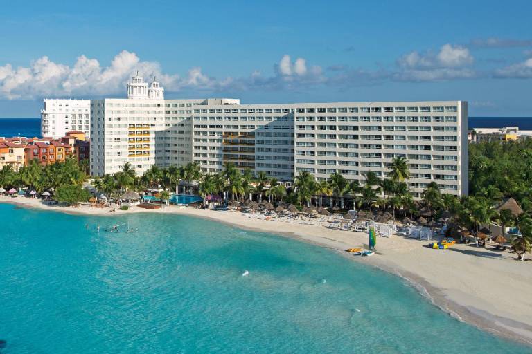 Dreams Sands Cancun Resort & Spa - All Inclusive in Cancún