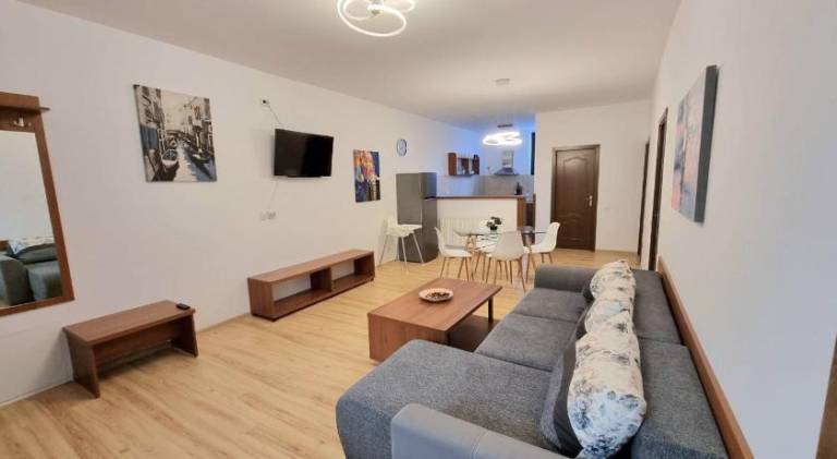 Apartment with 2 rooms for 6 persons — photo 2