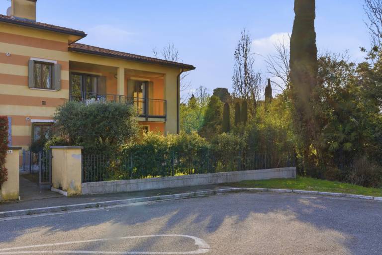 Regarda - appartamento "A Casa di La' " con wifi, cani ammessi — photo 4
