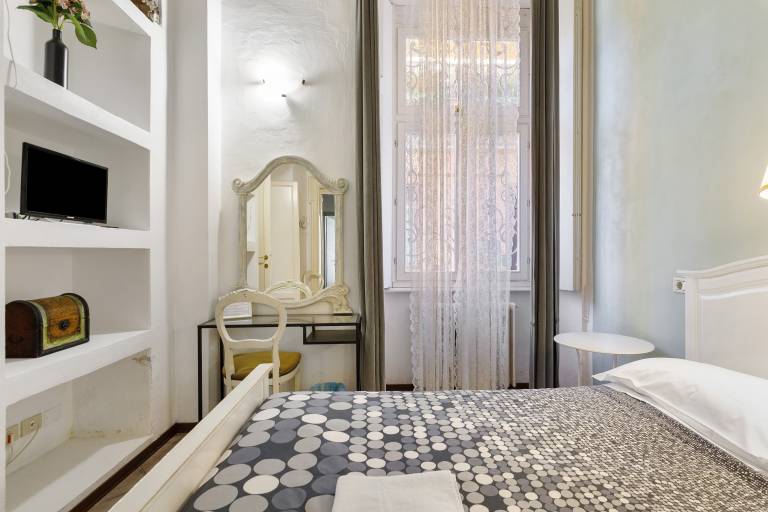 Private room with barbecue & fast internet | Close to Porta Torre — photo 4