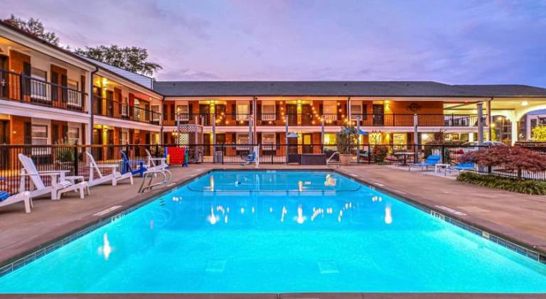 The Guest Lodge Gainesville — photo 2