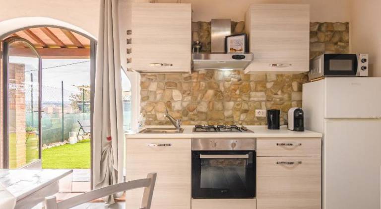 Holiday apartment with 1 room for 4 persons — photo 4