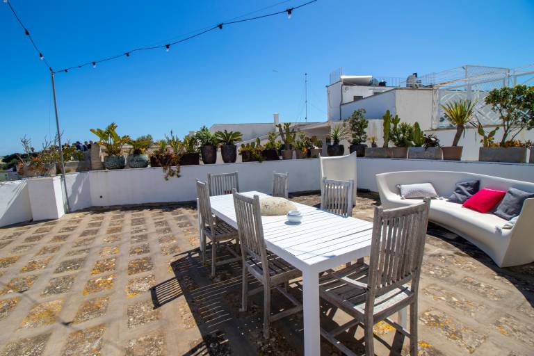 Holiday apartment with fast internet, grill & terrace | Sea view | Beach nearby | Good for workation | Pets are welcome in Giurdignano