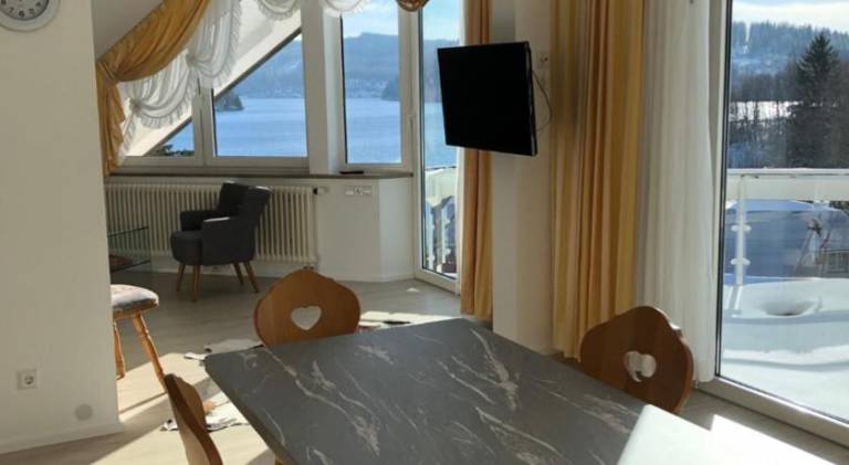 Holiday apartment with terrace, garden & sauna | Next to the beach | Dogs allowed — photo 3