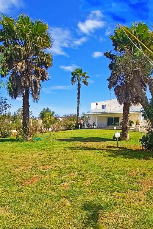 Villa  Veglie