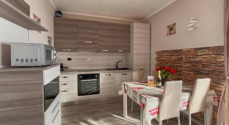 Holiday apartment with 2 rooms for 4 persons — photo 5