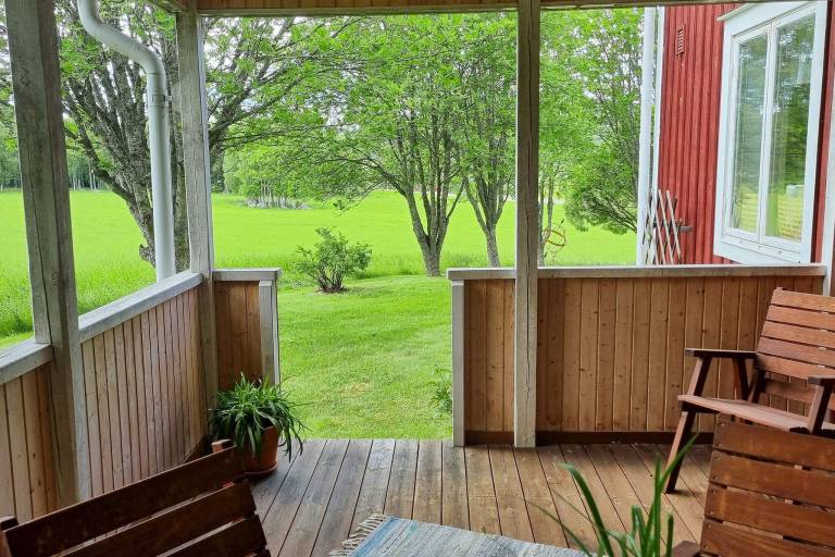 House with grill, patio & garden — photo 2