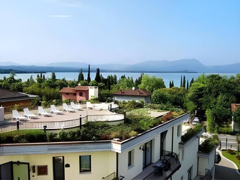 Admiral Hotel Villa Erme in Desenzano del Garda