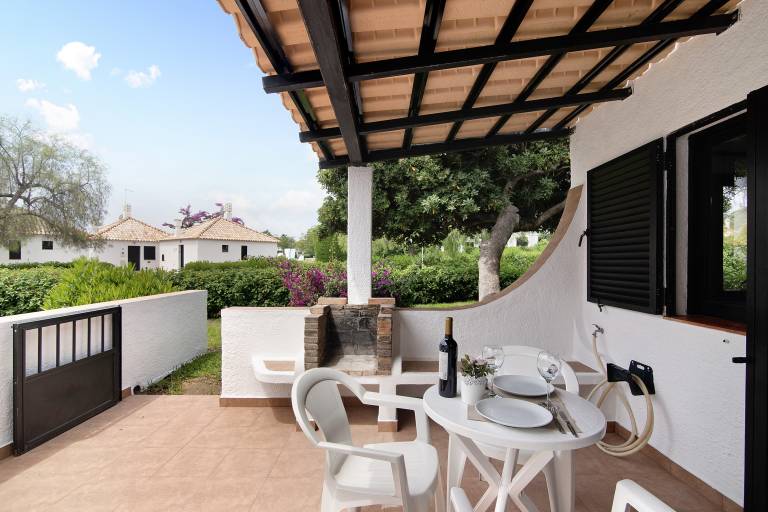Holiday Home 'Pedras Del Rei I' with Shared Pool, Wi-Fi and Air Conditioning — photo 2