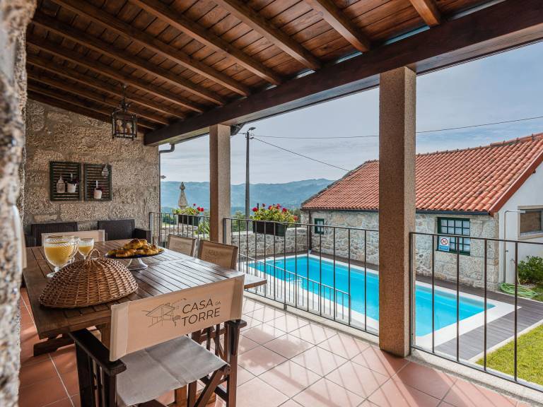 Villa  Rossas