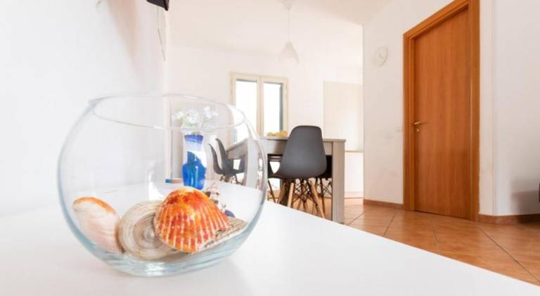 House with 2 rooms for 6 persons — photo 4