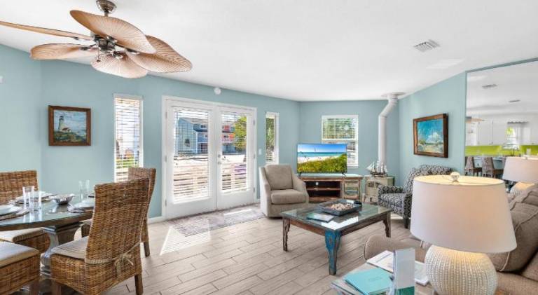 House with 3 rooms for 8 persons in Pensacola, FL