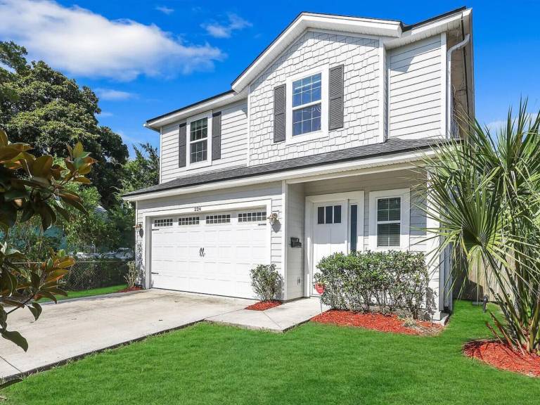 House  Neptune Beach