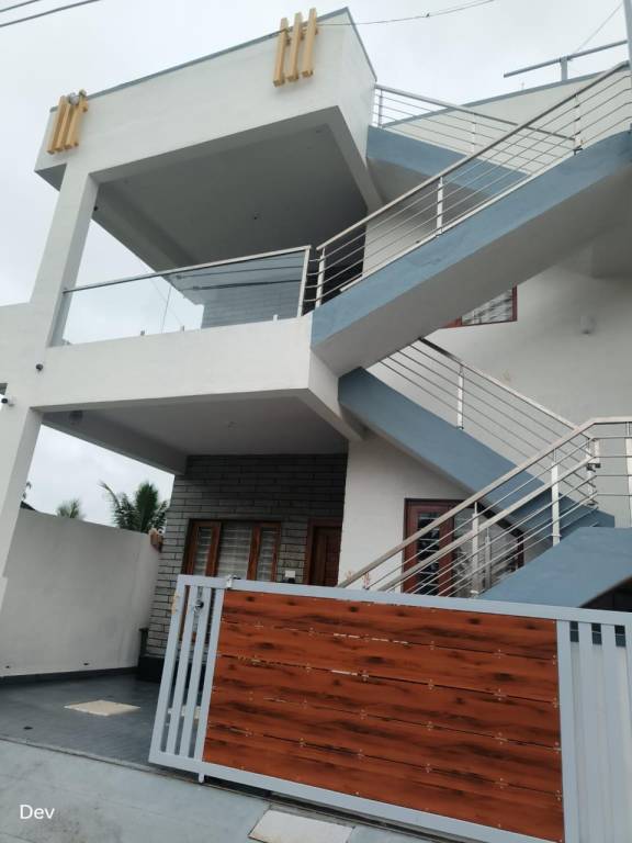 225 m&sup2; Ferienwohnung