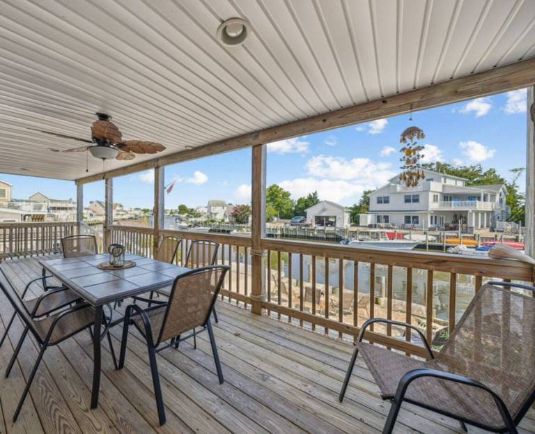 House  Brant Beach