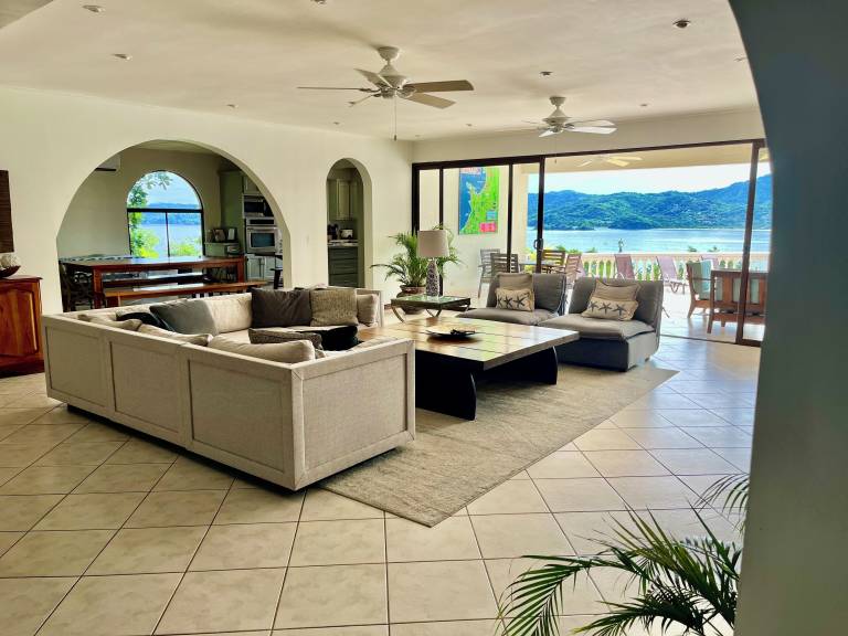 House Playa Flamingo