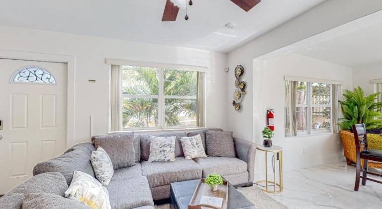 Pleasant house with pool | Pets are welcome — photo 2