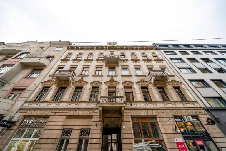 Budapest Magic Exotic in Downtown by NeWave — photo 4