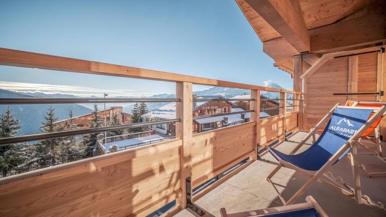 Wifi, 100m from resort center, 1st floor, view valley, fitness, swimming pool, sauna, hammam — photo 3