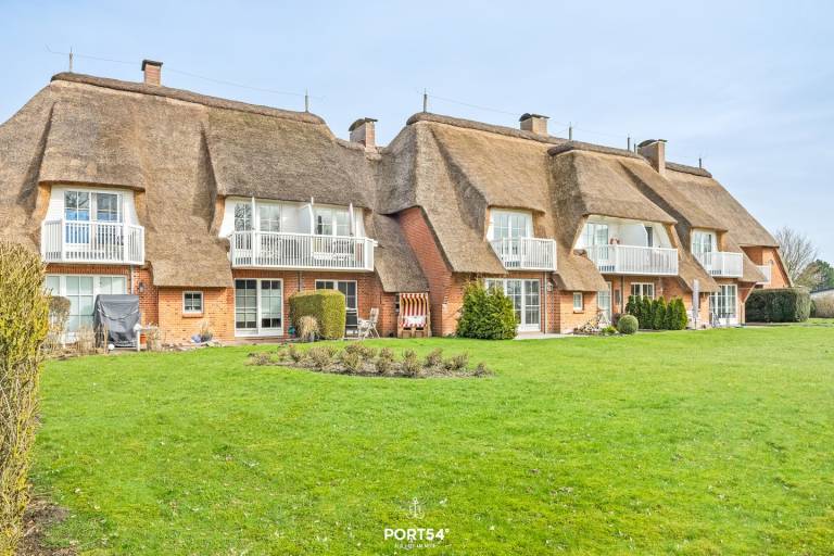 Holiday apartment Reet & Meer: Stylish comfort near the North Sea beach in Büsumer Deichhausen — photo 5