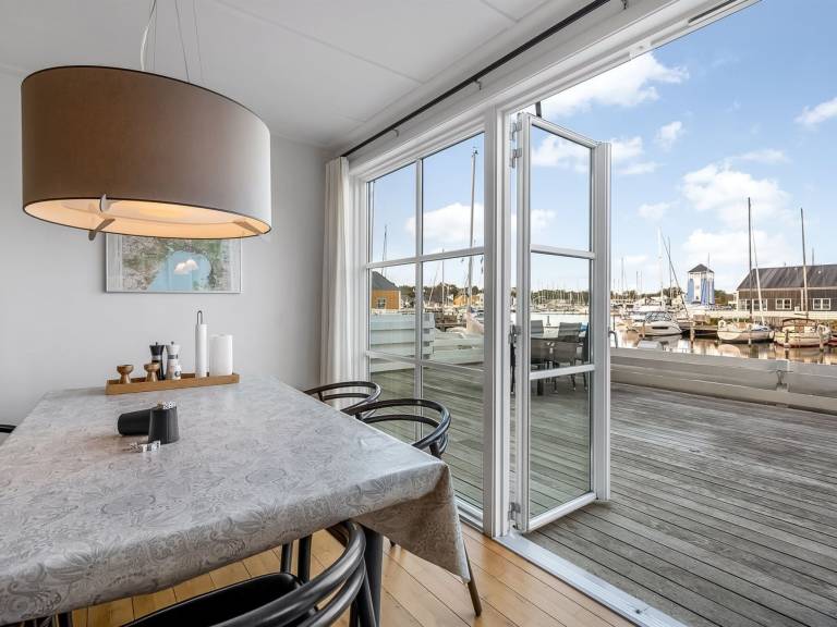 Children-friendly rental apartment with terrace | Sea view | Dogs allowed — photo 2