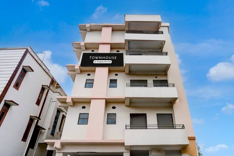 Townhouse Beltola Tiniali Formerly Hotel Pratishtha