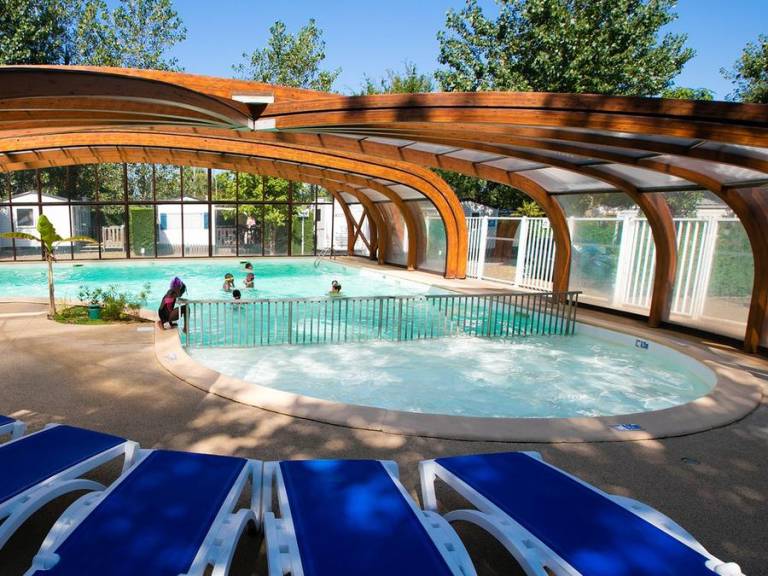 Pleasant mobile home with patio & heated pool | Dogs allowed — photo 2