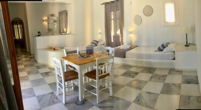 Holiday apartment with yard & barbecue — photo 2