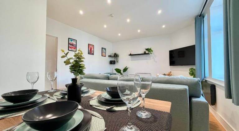 Apartment with 2 rooms for 6 persons — photo 4