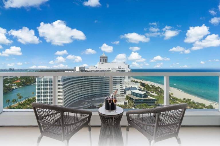 Fontainebleau Miami Beach Private Suites — photo 5