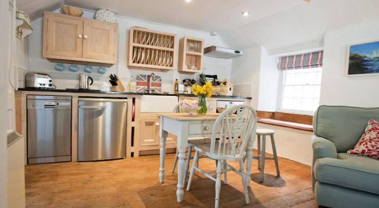 House with 1 room for 2 persons — photo 3