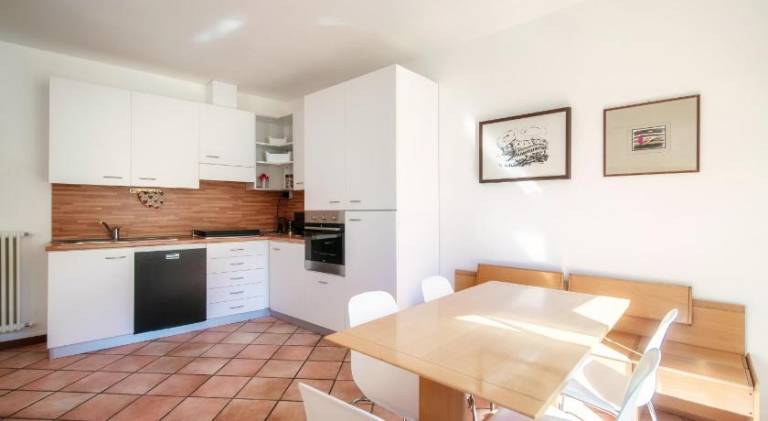 Apartment | Near Como Cathedral | Pets allowed — photo 3