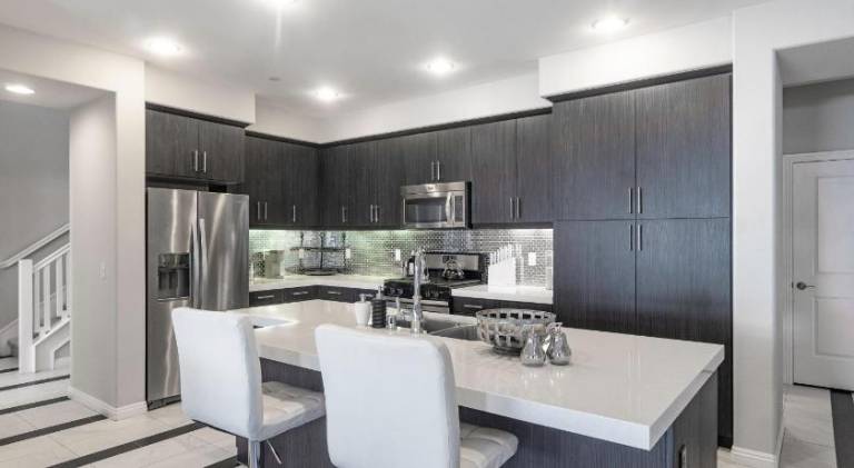 Vacation home with jacuzzi, private pool & BBQ | Dogs allowed — photo 4