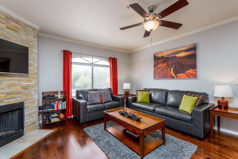 Condo with private pool & patio — photo 3