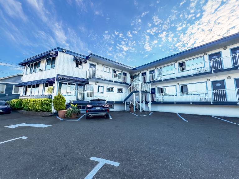 Motel  Gabriola Island