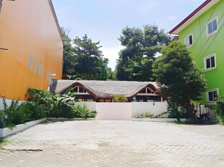 Evangeline Beach Resort — photo 5